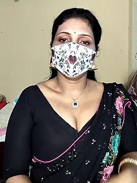 Hotty Sonali online show from 12/22/25, 01:06