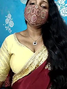 Hotty Sonali online show from 12/17/25, 06:24