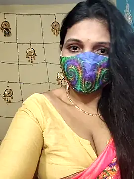 Hotty Sonali online show from 10/15/25, 11:40