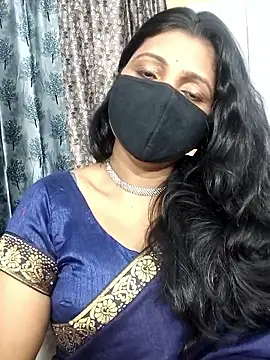 Hotty Sonali online show from 04/15/26, 09:04