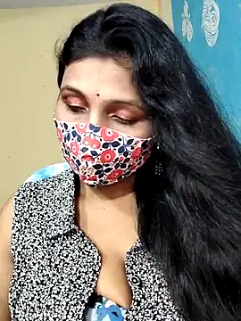 Hotty Sonali online show from 10/05/25, 05:58