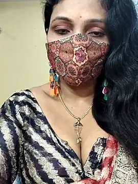 Hotty Sonali online show from 10/04/25, 01:40