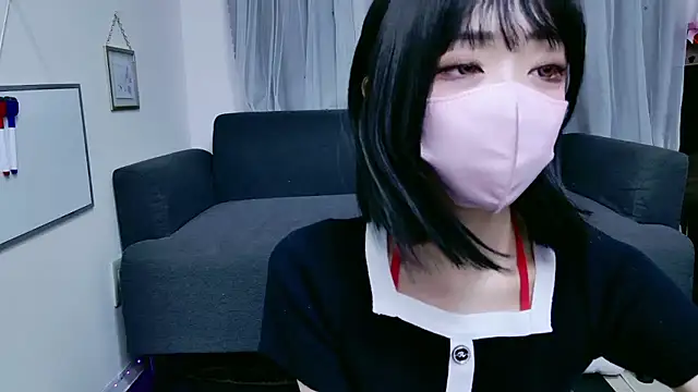 Snapshot of momochan_777 chatting on 09/26/25, 07:26 momochan 777 online show from 09/26/25, 07:26
