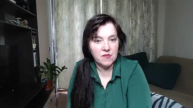 Snapshot of Illusionq chatting on 06/15/26, 10:26 Illusionq online show from 06/15/26, 10:26