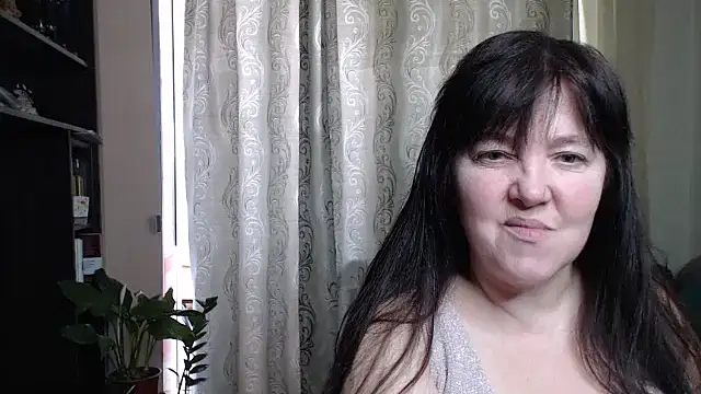 Snapshot of Illusionq chatting on 03/18/26, 10:40 Illusionq online show from 03/18/26, 10:40