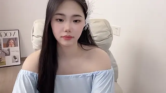 Snapshot of suki-1 chatting on 07/05/26, 05:58 suki-1 online show from 07/05/26, 05:58