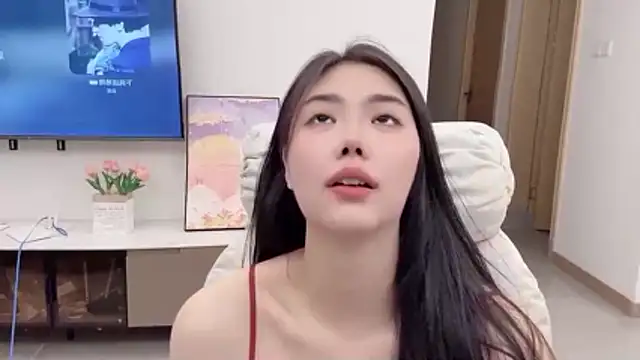 suki-1 online show from 11/02/25, 08:41