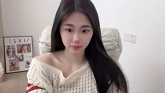 suki-1 online show from 02/17/26, 09:06