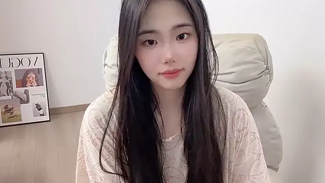 suki-1 online show from 07/18/26, 12:03