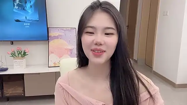 suki-1 online show from 10/23/25, 08:24