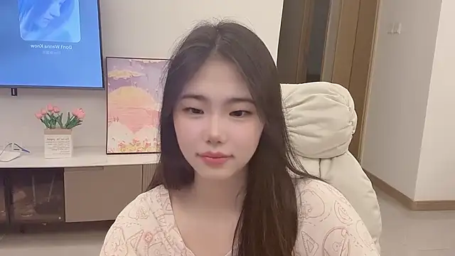 suki-1 online show from 11/03/25, 08:29