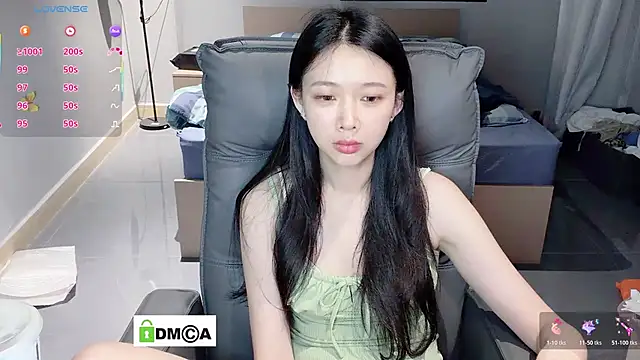 NiNi-baby520 online show from 04/15/26, 07:47
