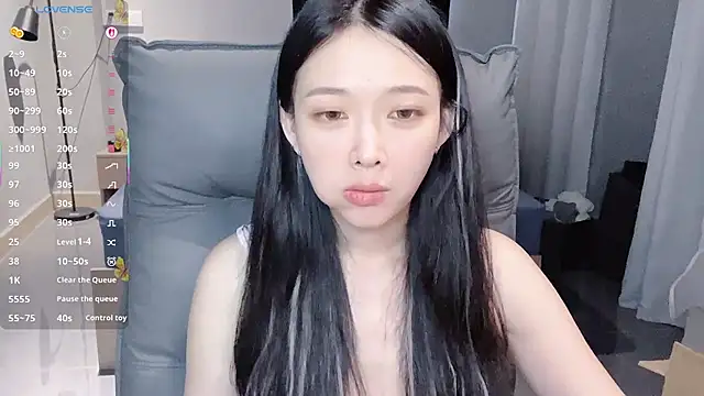 Snapshot of NiNi-baby520 chatting on 10/13/25, 07:32 NiNi-baby520 online show from 10/13/25, 07:32