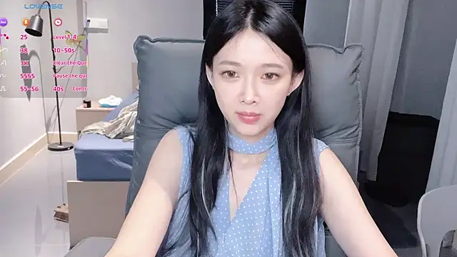 NiNi-baby520 online show from 11/01/25, 07:24