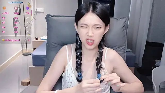 NiNi-baby520 online show from 10/28/25, 07:18