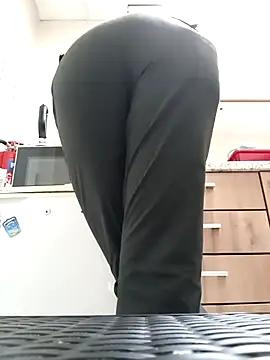 PROMYLOVE online show from 12/16/25, 04:50