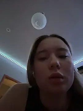 StephanieMur online show from 11/27/25, 03:18