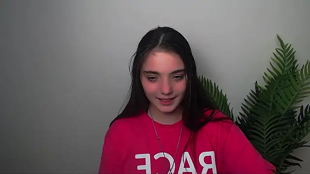 Snapshot of Sun_Shine__ chatting on 09/17/25, 08:00 Sun Shine online show from 09/17/25, 08:00