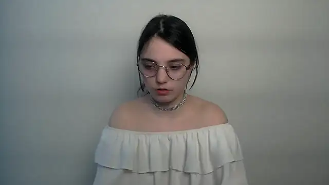 Snapshot of Sun_Shine__ chatting on 02/24/26, 02:29 Sun Shine online show from 02/24/26, 02:29