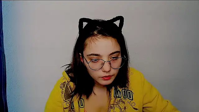 Snapshot of Sun_Shine__ chatting on 01/19/26, 10:08 Sun Shine online show from 01/19/26, 10:08