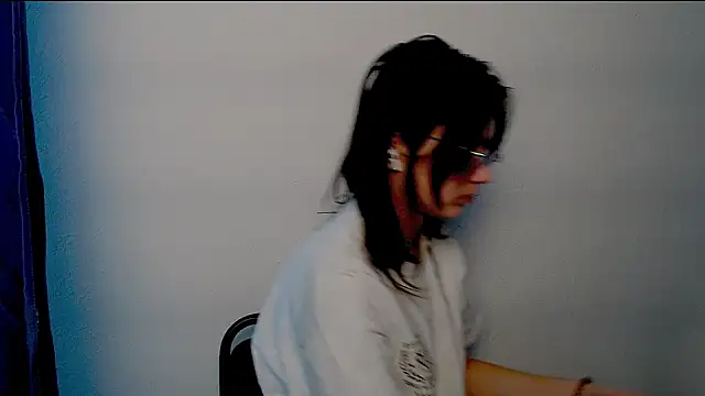 Snapshot of Sun_Shine__ chatting on 01/11/26, 07:48 Sun Shine online show from 01/11/26, 07:48