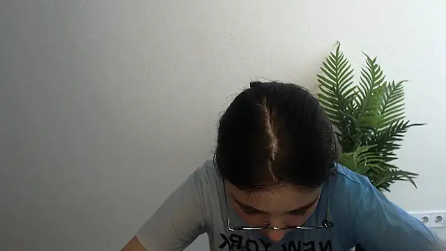 Sun Shine   online show from 06/10/26, 12:28