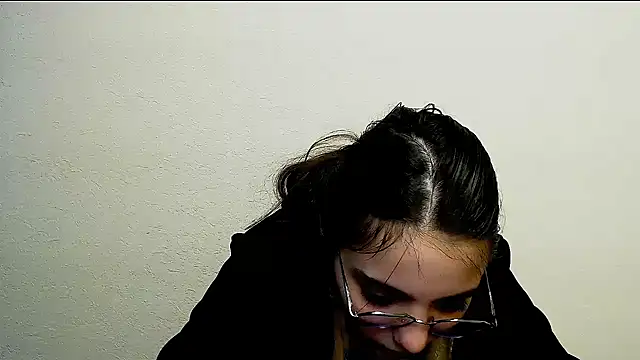 Sun Shine   online show from 12/18/25, 07:02