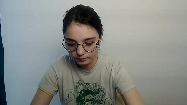 Snapshot of Sun_Shine__ chatting on 02/23/26, 08:26 Sun Shine online show from 02/23/26, 08:26