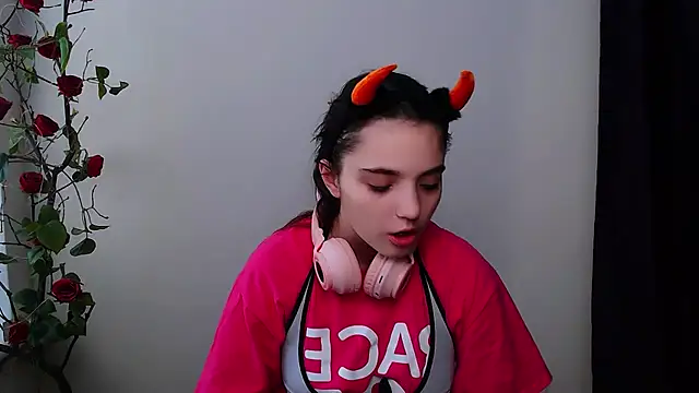 Sun Shine   online show from 11/23/25, 11:20