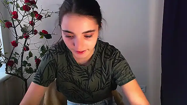 Sun Shine   online show from 11/16/25, 11:26