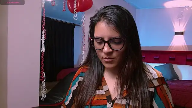 Sahamara 07 online show from 02/16/26, 07:56