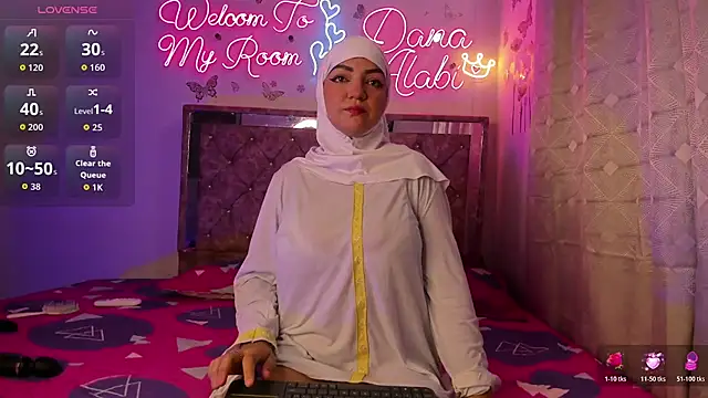 Dana-Alabi online show from 03/11/26, 01:05