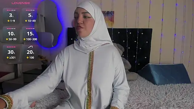 Dana-Alabi online show from 11/10/25, 02:16