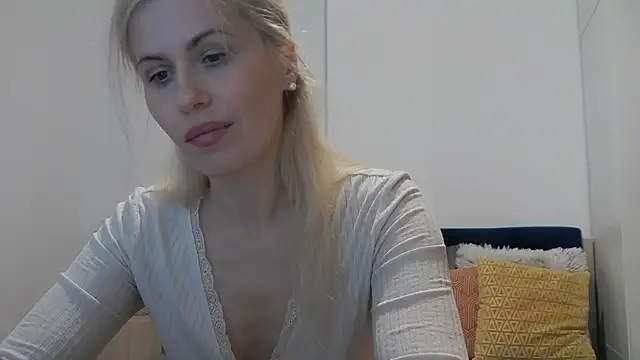 Lika Soul online show from 10/31/25, 04:25