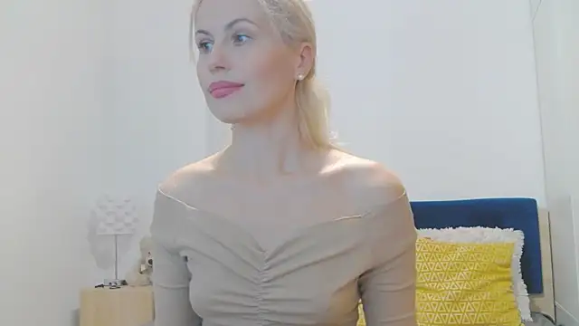 Lika Soul online show from 10/23/25, 03:32