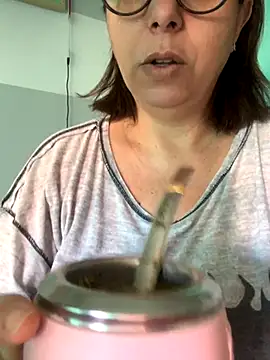 LupeLok online show from 10/19/25, 02:20