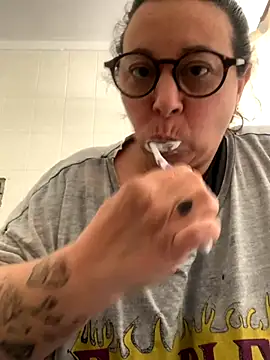 LupeLok online show from 10/08/25, 06:52