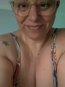 LupeLok online show from 11/15/25, 05:39