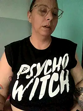 LupeLok online show from 11/27/25, 06:08