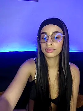 issis22 online show from 10/04/25, 03:08