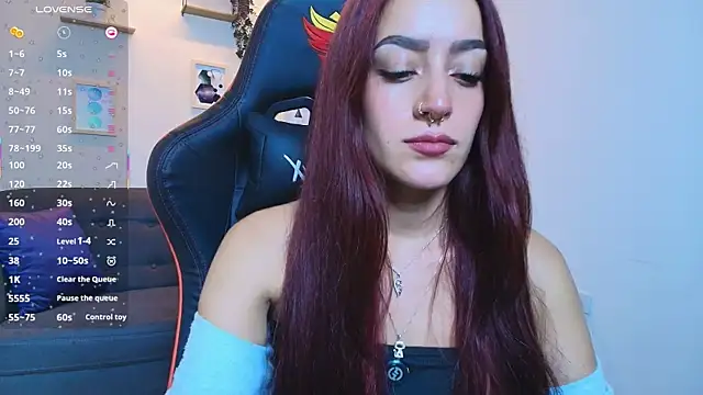 ViolethRosse online show from 11/17/25, 07:40