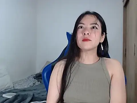 EloiseJun online show from 01/15/26, 03:54