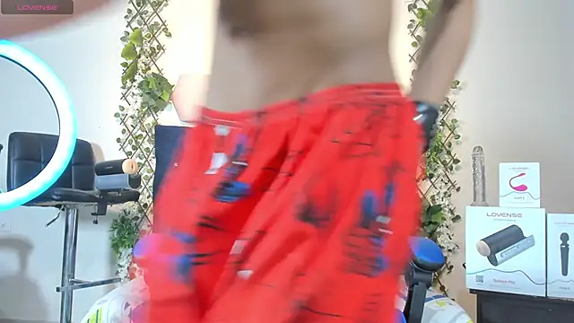  taylor black online show from 11/22/25, 03:11