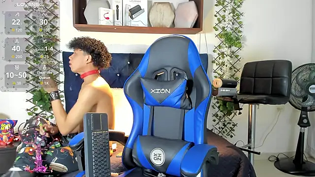  taylor black online show from 11/29/25, 09:37