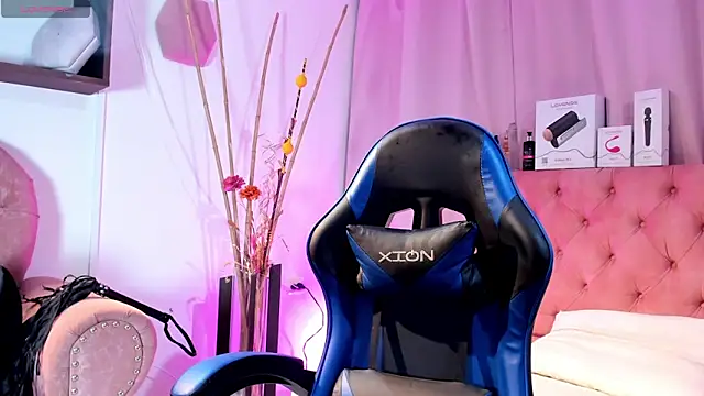  taylor black online show from 03/25/26, 08:30