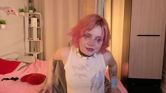 furi crecks online show from 10/21/25, 09:52