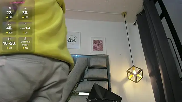 Snapshot of lianfox_ chatting on 02/28/26, 12:27 lianfox online show from 02/28/26, 12:27