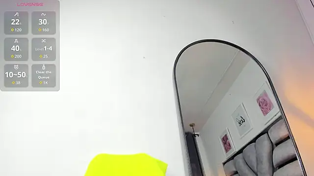 Snapshot of lianfox_ chatting on 02/19/26, 01:19 lianfox online show from 02/19/26, 01:19