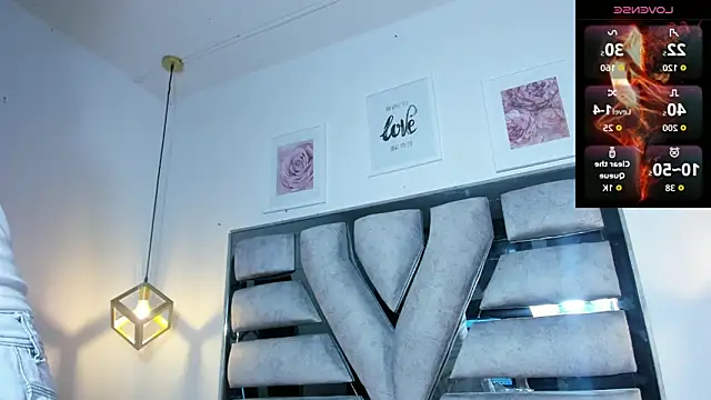 lianfox  online show from 04/08/26, 12:39