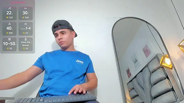 Snapshot of lianfox_ chatting on 02/13/26, 01:27 lianfox online show from 02/13/26, 01:27